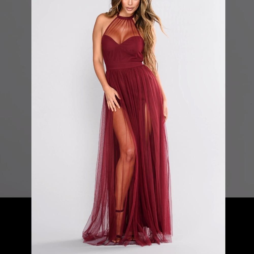 Wine Long Tulle Dress w/ Thigh Slit